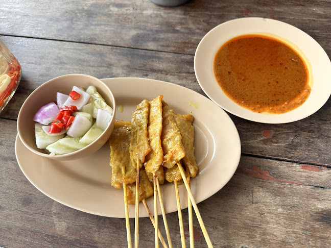 Opinii despre ร้านก๋วยเตี๋ยวหมูแม่นิ่ม în เมือง - การบริการอาหารและที่พัก