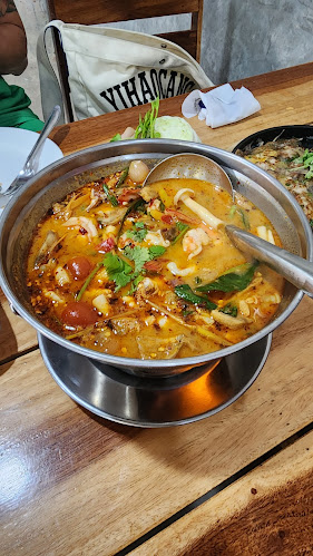 35 6 ถนน ราษฎร์รวมใจ ตำบล ในเมือง อำเภอเมืองกำแพงเพชร กำแพงเพชร 62000