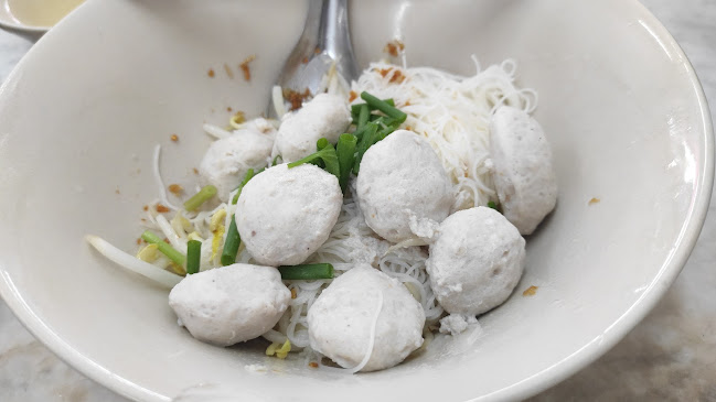 ถนัดศรีหาดใหญ่ (since 1969)肉丸 - อำเภอหาดใหญ่