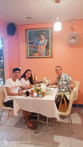 Suraj Indian Restaurant Kamala