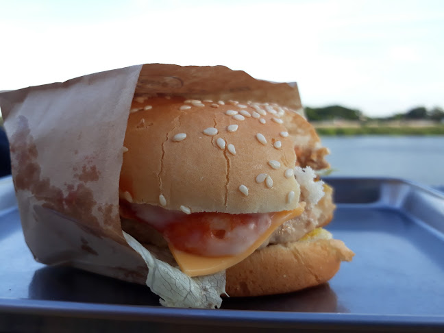 Comentarii opinii despre bennie burgers