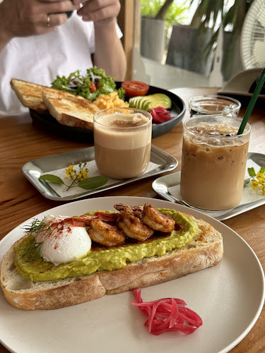 🌞 Leikki Neighbourhood Cafe - การบริการอาหารและที่พัก