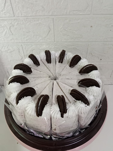 A CAKE (อ่ะ..เค้ก)-เค้กวันเกิด - การบริการอาหารและที่พัก