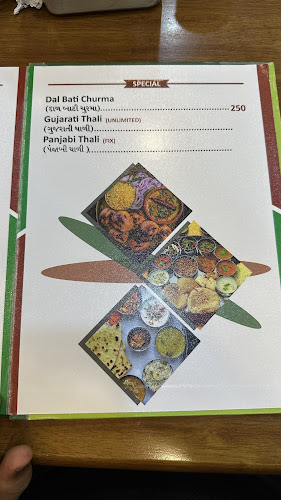 Opinii despre Tulsi Gujrati Restaurant Pattaya în อำเภอเมืองชลบุรี - การบริการอาหารและที่พัก