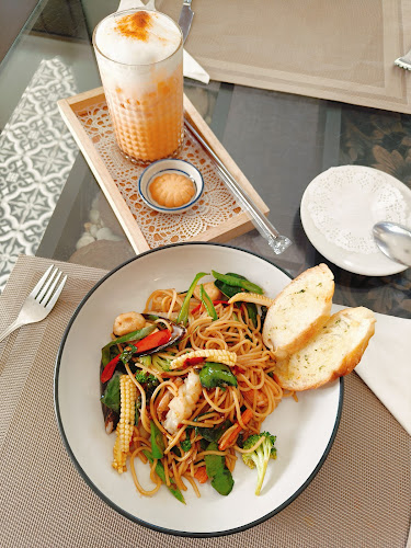 1 36 ตำบล เมืองเก่า อำเภอเมืองสุโขทัย สุโขทัย 64210