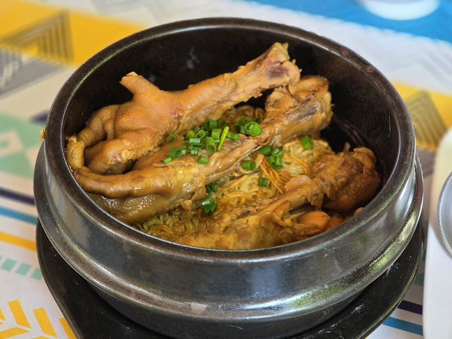 紅眼睛海南雞飯(南洋式) - การบริการอาหารและที่พัก