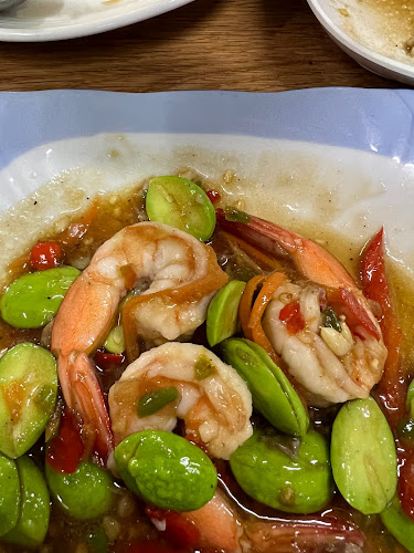 ร้านข้าวต้มปลาแป๊ะจั๊วะ - อำเภอบางละมุง