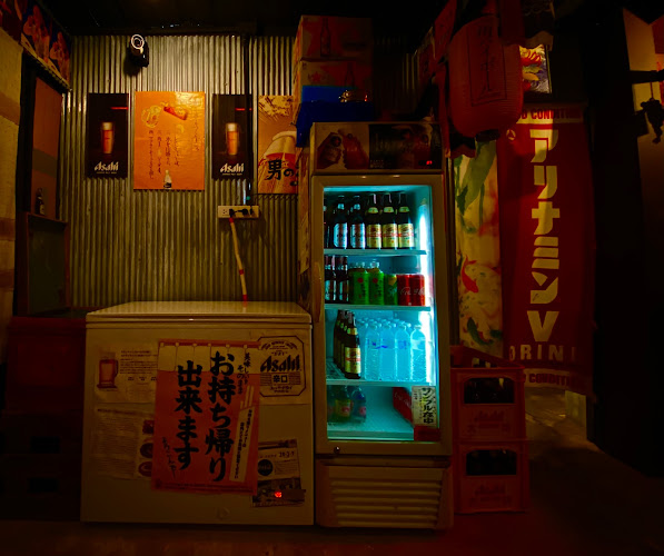 Shijin Izakaya - การบริการอาหารและที่พัก