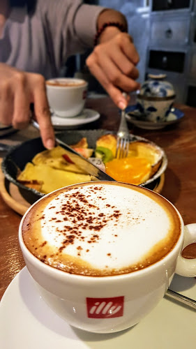 Comentarii opinii despre Hern Coffee and Bistro