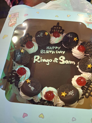 Opinii despre The Beach Place Jomtien în อำเภอบางละมุง - การบริการอาหารและที่พัก