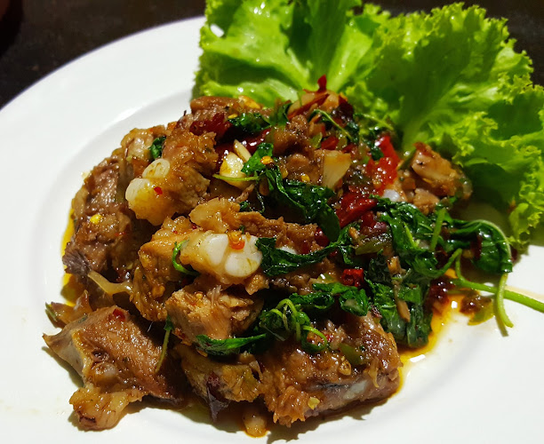 Comentarii opinii despre พิศมัยนิยม ชากังราว (Pitsamai Niyom Chakangrao)