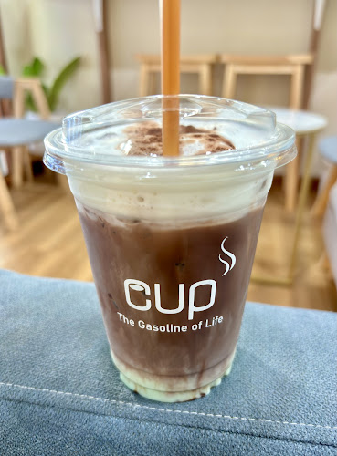 CUPSs Coffee shop 咖啡店 ร้านกาแฟคัพส์