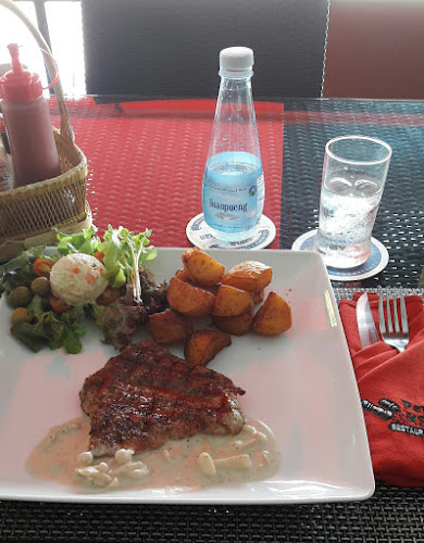 Pepper & Salt Pattaya - การบริการอาหารและที่พัก