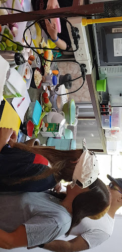 Nang Naan Halal Restaurant - การบริการอาหารและที่พัก