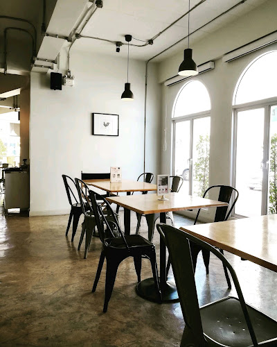 Opinii despre AVA Cafe & Eatery în อำเภอเมืองพิษณุโลก - การบริการอาหารและที่พัก