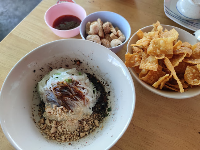 Opinii despre ก๋วยเตี๋ยวเรือป้าสมจิตร în อำเภอบางพลี - การบริการอาหารและที่พัก