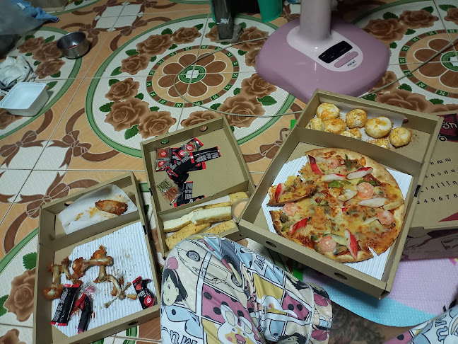 Comentarii opinii despre พิซซ่าฮัท พัทยา-นาเกลือ