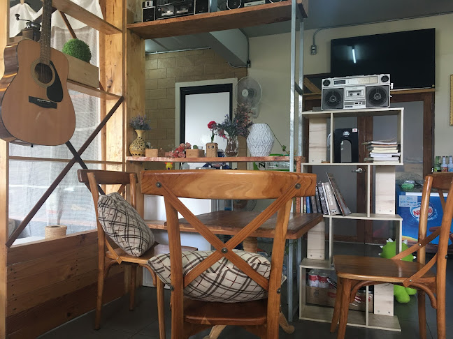 Opinii despre Agape​ Coffee​ อากาเป้​ คอฟฟี่ în อำเภอเมืองสุโขทัย - การบริการอาหารและที่พัก