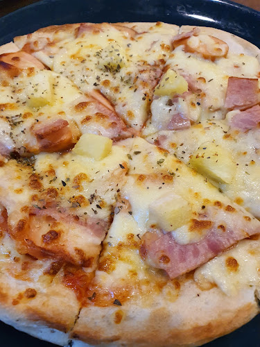 ร้านอาหารสโนว์ไวท์นครปฐม - การบริการอาหารและที่พัก