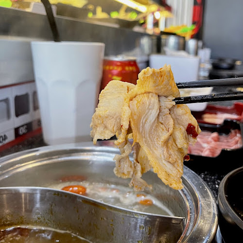 Comentarii opinii despre อาเหวยชาบูหม่าล่าสายพาน บุฟเฟ่ต์ - อุบลราชธานี