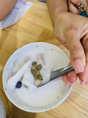 Comentarii opinii despre บัวลอย by จงเจริญ สาขาสมุย