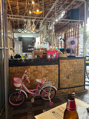 Comentarii opinii despre Art's Kitchen