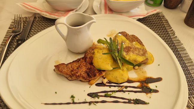 Comentarii opinii despre Akvavit Grill & Bar