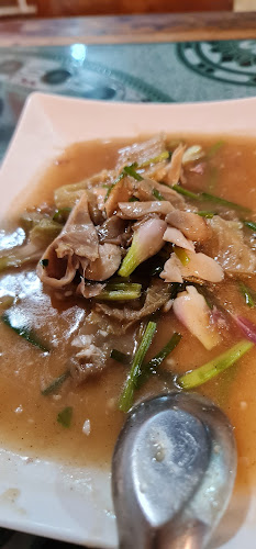 Comentarii opinii despre ครัวลุงศักดิ์ ข้าวต้มบาทเดียว