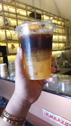 ไฟโฟ โอลด์ทาวน์ คาเฟ่ แอนด์ ฟลอรัล - การบริการอาหารและที่พัก