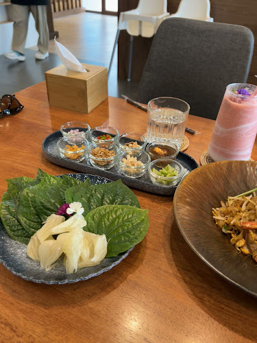 Opinii despre บ้านแกง în อำเภอบางละมุง - การบริการอาหารและที่พัก