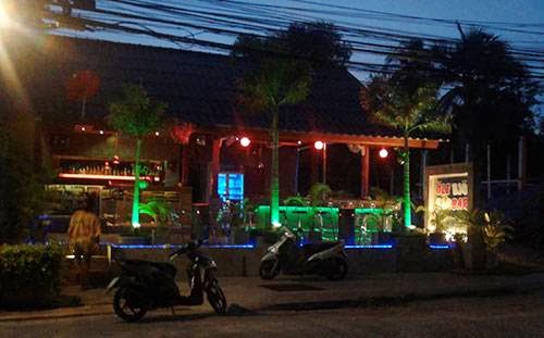Opinii despre Ole Bar în อำเภอเมืองภูเก็ต - การบริการอาหารและที่พัก