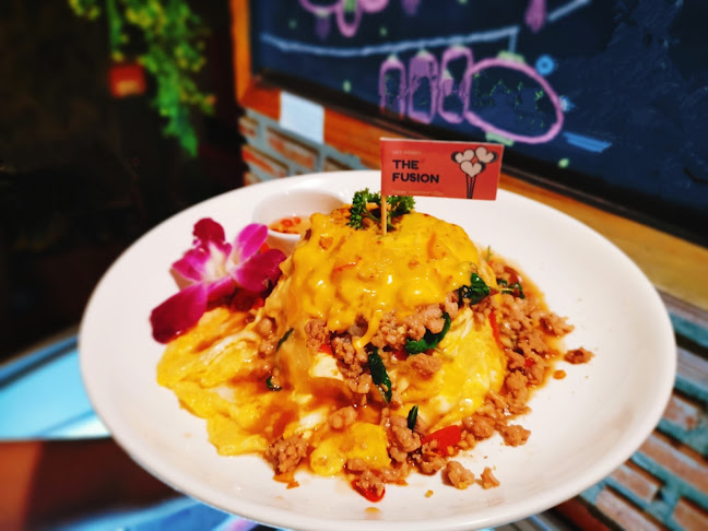 Opinii despre THE FUSION în เมือง - การบริการอาหารและที่พัก