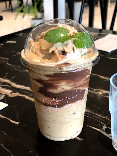 Mililin Cafe & Eatery - เมือง