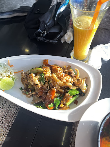 Capri Restaurant & Bar Karon - อำเภอเมืองภูเก็ต