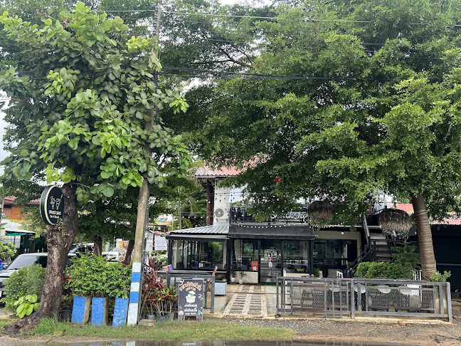 Snack Sho Coffee - การบริการอาหารและที่พัก