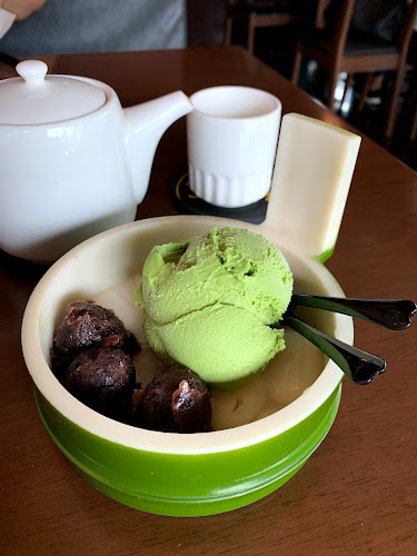 Comentarii opinii despre What the Fish (Izakaya & Bar)