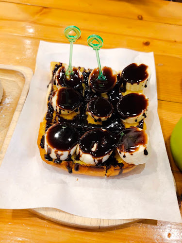 Comentarii opinii despre Milk and More.