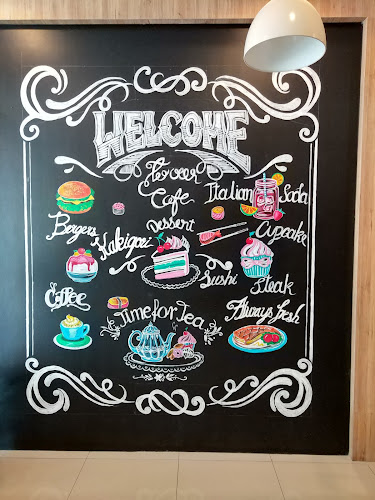 Famoso Cafe&Restaurant - การบริการอาหารและที่พัก