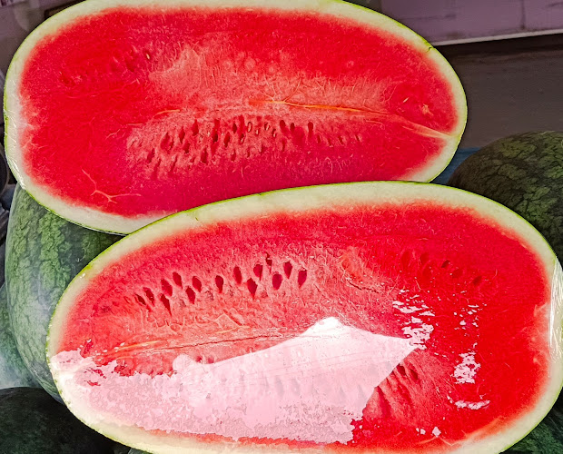 ร้านแตงโม Natni-Cha ( ผลไม้สดตามฤดูกาล )