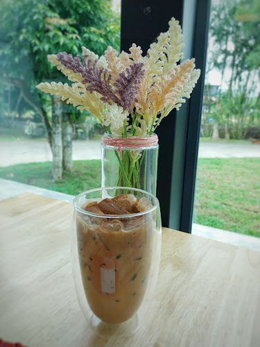 Opinii despre บ้านพริมโฮมคาเฟ่ || BaanPrim homecafe în อำเภอเมืองตรัง - การบริการอาหารและที่พัก