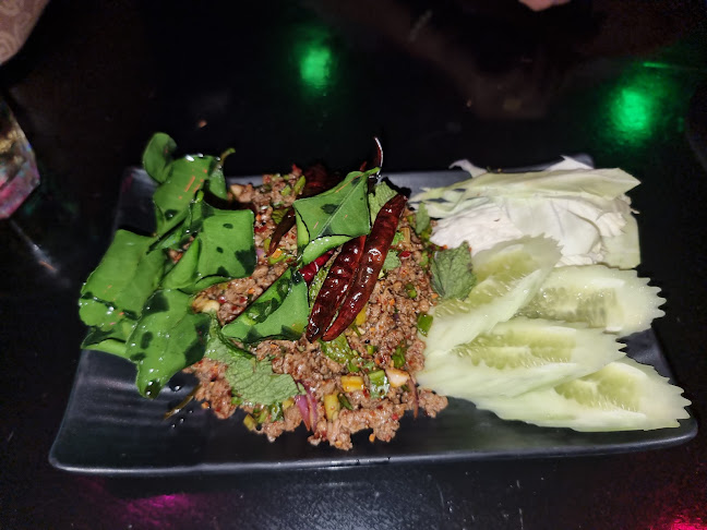 Comentarii opinii despre E-SAN STATION (ร้านสถานีอีสาน) พัทยากลางสายสาม