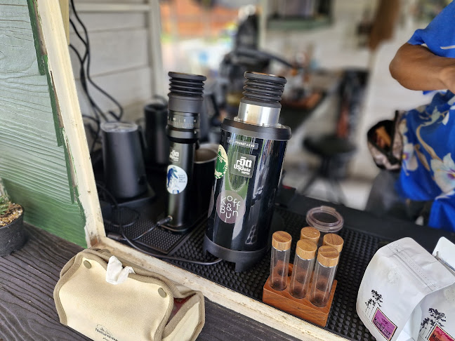 จิตปรุงแต่ง Coffee - การบริการอาหารและที่พัก