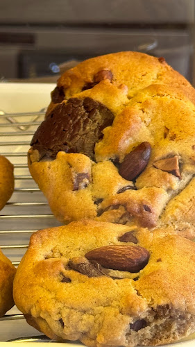 RestDay Coffee Bar & Bake House - การบริการอาหารและที่พัก