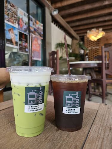 379 Drip กาแฟเรียบง่ายใต้ถุนบ้านเลขที่ 379 - การบริการอาหารและที่พัก