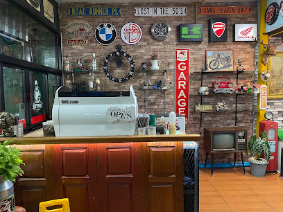 Garage retro cafe