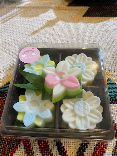 14, 86 หมู่5 ถนน วิเศษ ตำบล ราไวย์ เมือง ภูเก็ต 83130