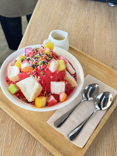 D crepe café steak & food - การบริการอาหารและที่พัก