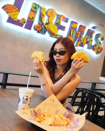 Taco Bell - การบริการอาหารและที่พัก