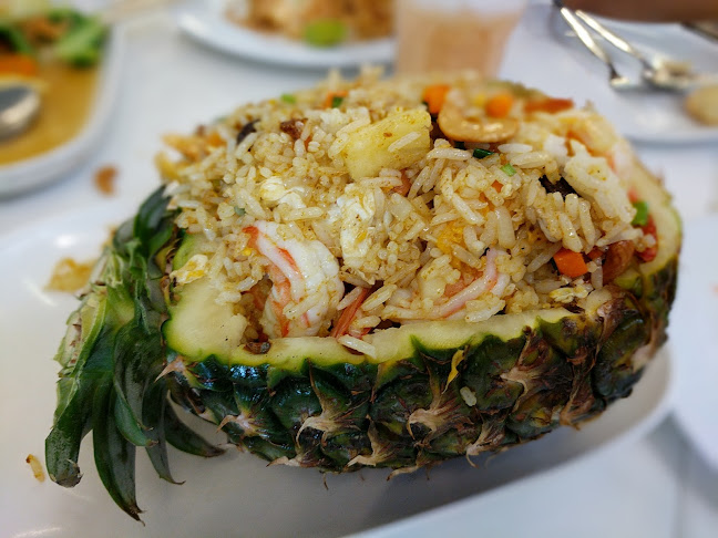 Opinii despre Sam Chor Restaurant în อำเภอกะทู้ - การบริการอาหารและที่พัก