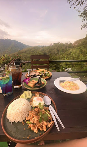เขาสวนพ่อ KHAO SUAN PHO RESTAURANT - การบริการอาหารและที่พัก